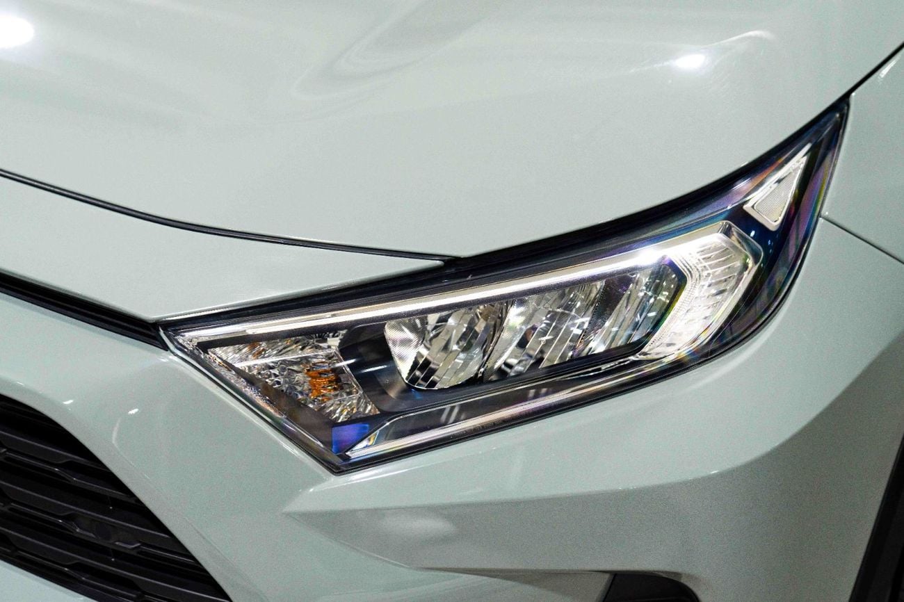 Toyota RAV4 VX | 2025 | GCC Specs | Manufacturer Warranty | Single Owner