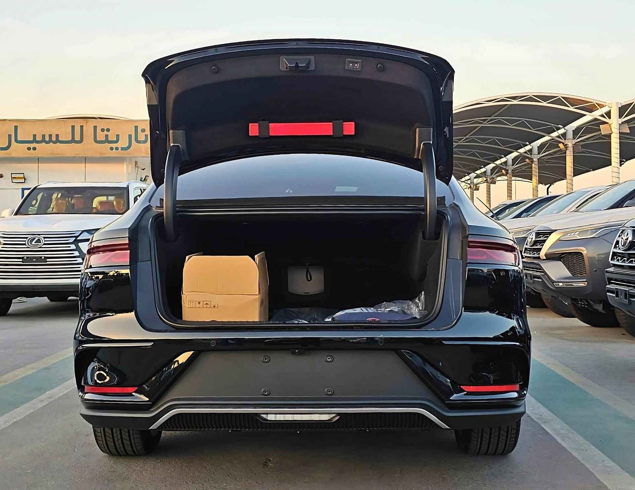 بي واي دي هان Electric / Full Option With HUD Panoramic Roof / 360* Camera (CODE # 69069)