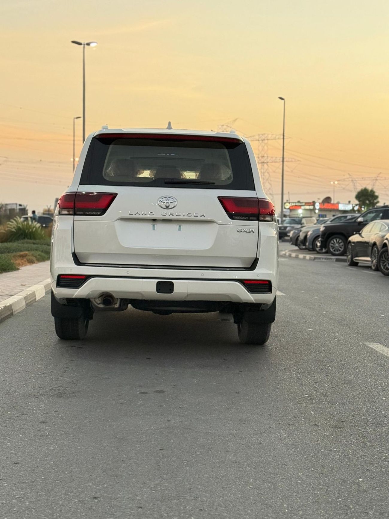 Toyota Land Cruiser GXR 4.0L