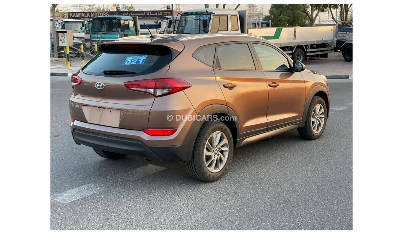 Hyundai Tucson 2016 Hyundai Tucson 2.0L V4 GDi MidOption / EXPORT ONLY