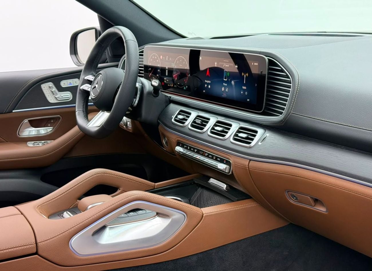 مرسيدس بنز GLS 580 4MATIC 2025 Mercedes Benz GLS580 AMG 4MATIC, 5 Years MB Warranty, Full MB Service History, Very Low 