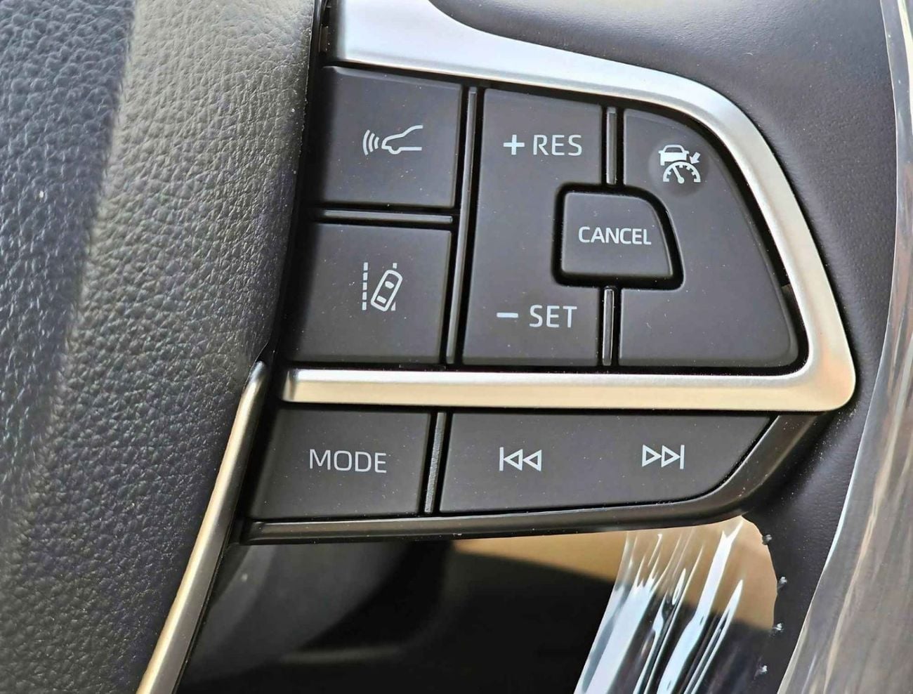 Toyota Highlander LIMITED HYBRID || 2.5L V4 HEV | RADAR | PANORAMIC ROOF | HEADS UP DISPLAY (CODE # HLTDO)