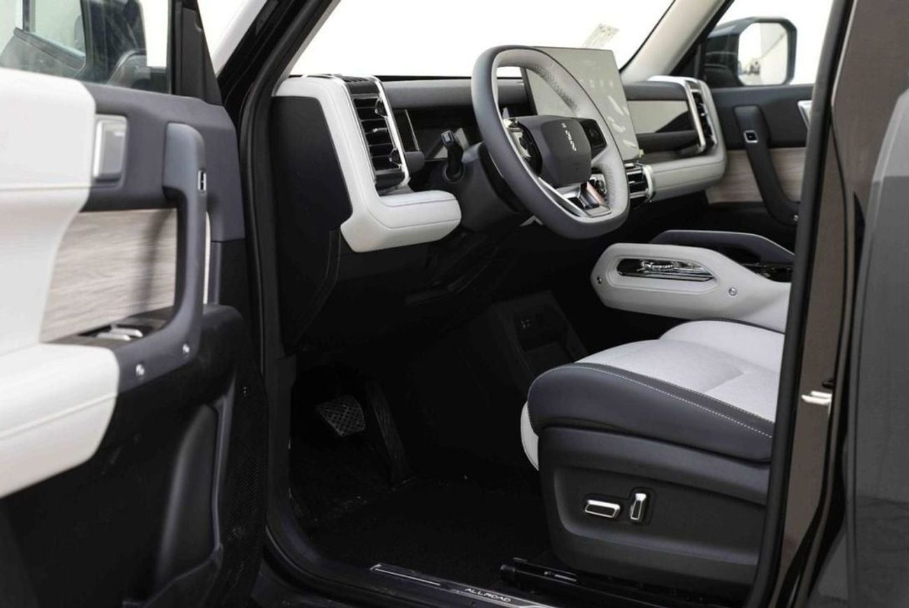 شيري iCar 03 2024 ICAR EQ3 V3 High Performance 4WD - Black inside White | Export price