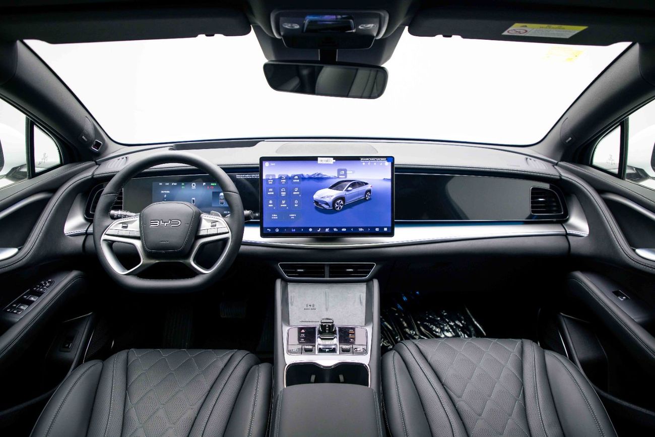 BYD Sealion 7 RWD Intelligent Driving - White Inside Black | Export Only