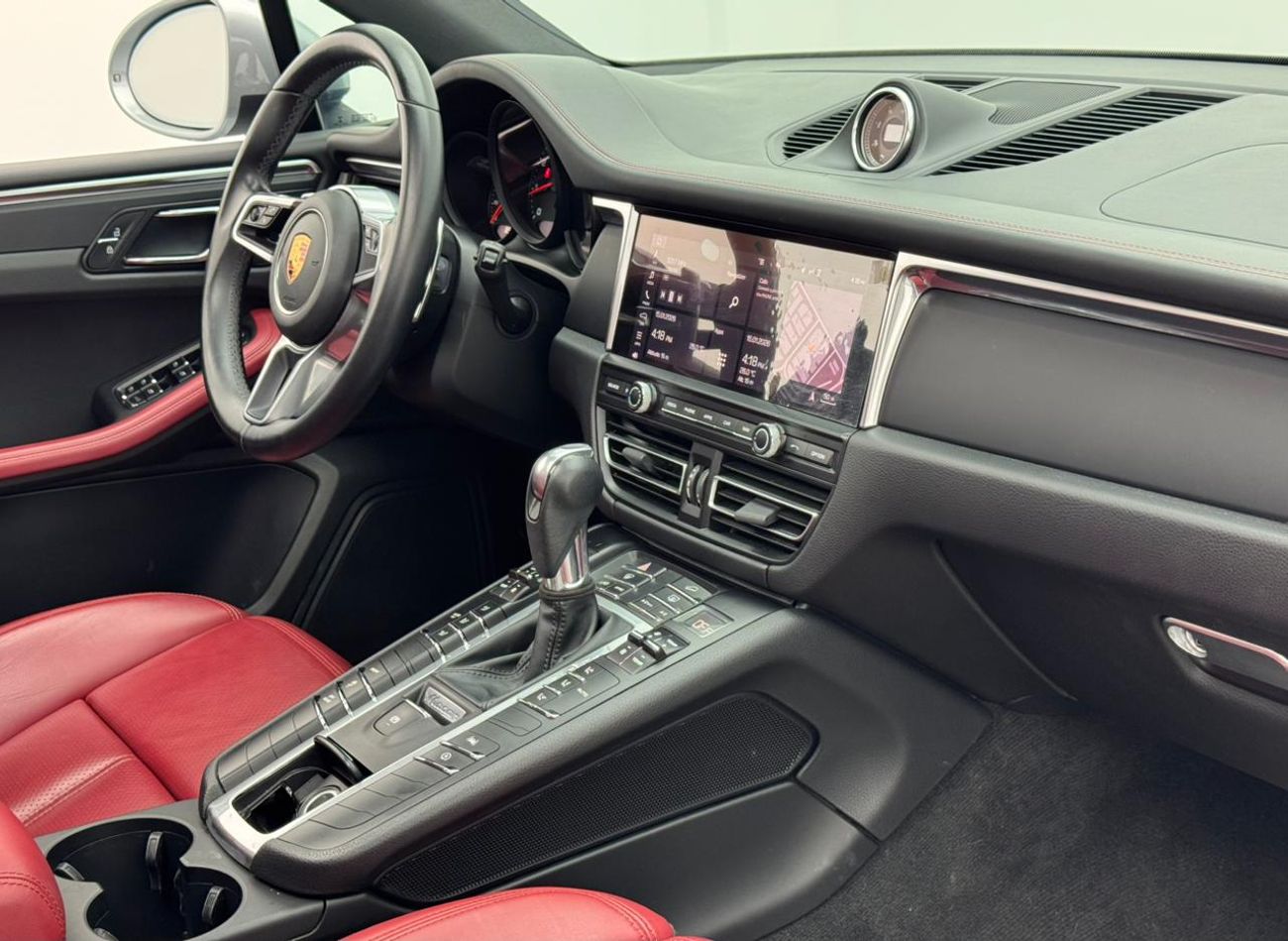 Porsche Macan Std 2.0L (252 HP) 2021 Porsche Macan, Full Service History, 1 Year Warranty, Excellent Condition, GC