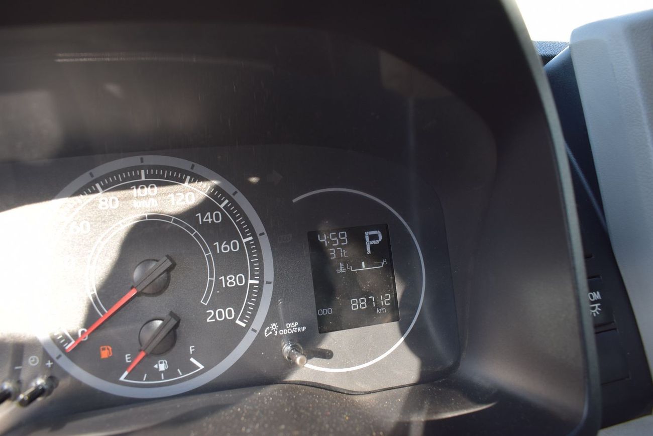 Toyota Hiace Commuter GL High Roof Toyota Hiace Highroof Bus 3.5L , A/T 6 cylinder, model:2020.Only done 88000 km