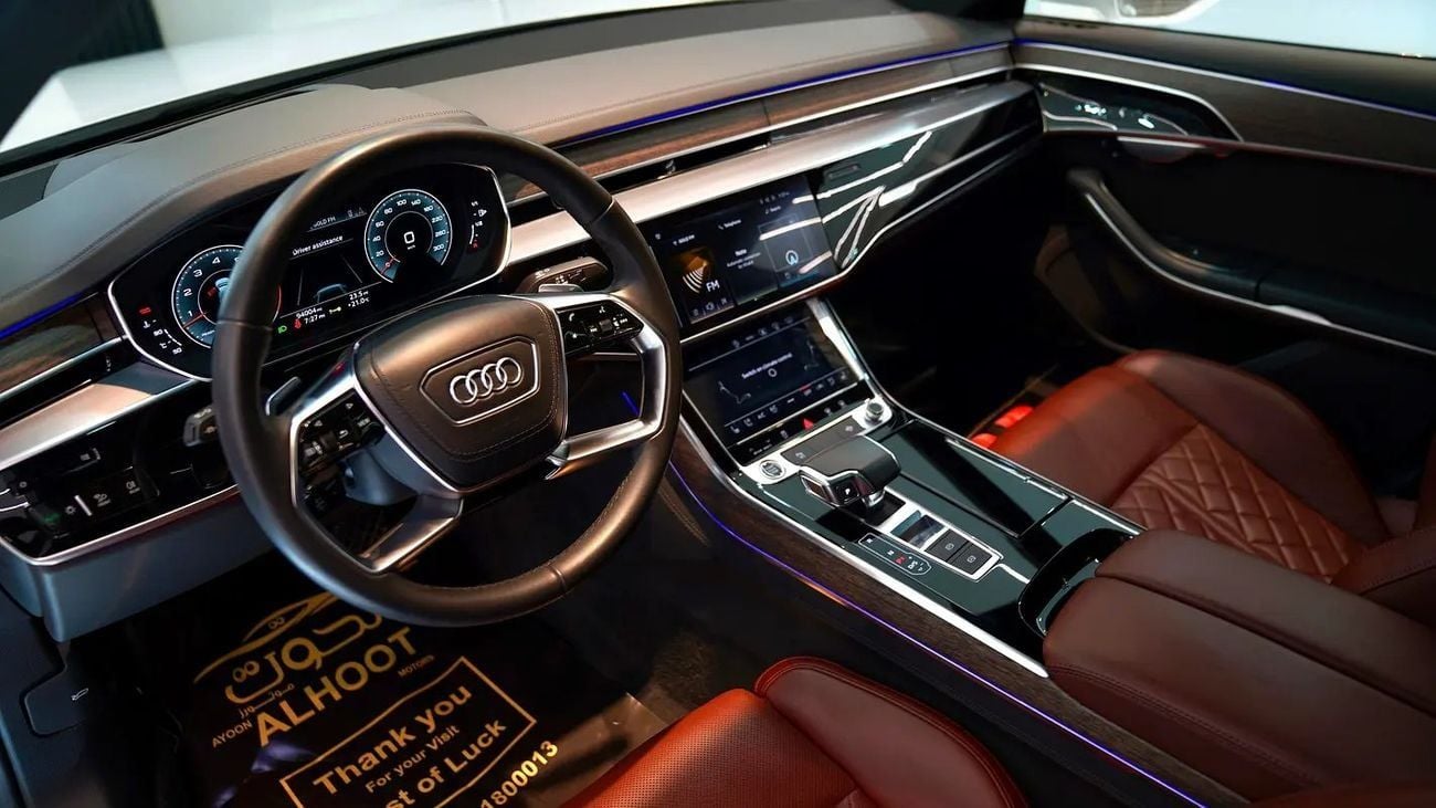 Audi A8 L 55 TFSI quattro 3.0L (335 HP) EXCLUSIVE A8L 55 TFSI V8 || VIP CONSOLE || TOP RANGE || GCC || ACCID
