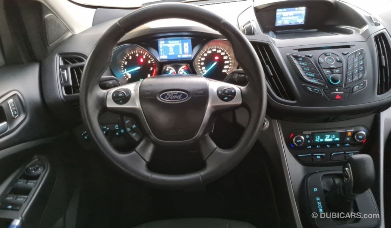 Ford Escape Ford Escape SE Ecoboost 2016 GCC Perfect Condition