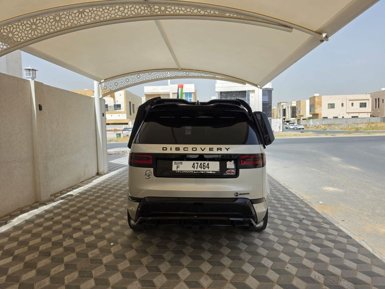 Land Rover Discovery HSE LUXURY