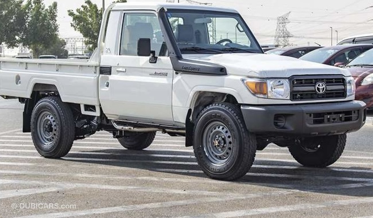 تويوتا لاند كروزر بيك آب Single cab diesel