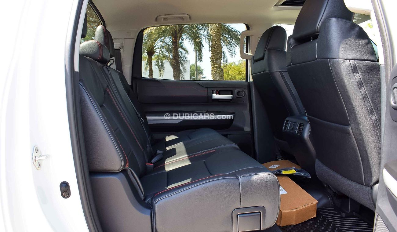 Toyota Tundra 5.7 L V8 TRD PRO