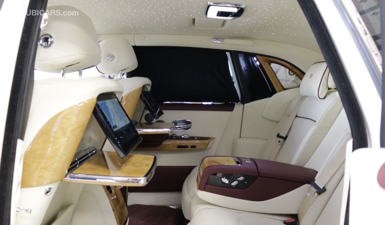 Rolls-Royce Phantom WARRANTY AND SERVICE CONTRACT