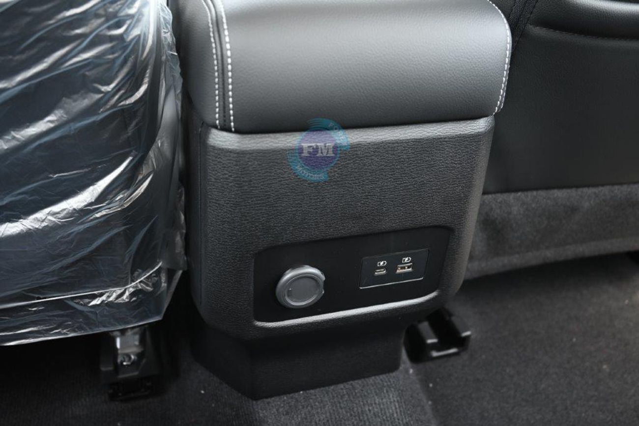 Mitsubishi L200 Sportero 2.4L Diesel 4WD Automatic