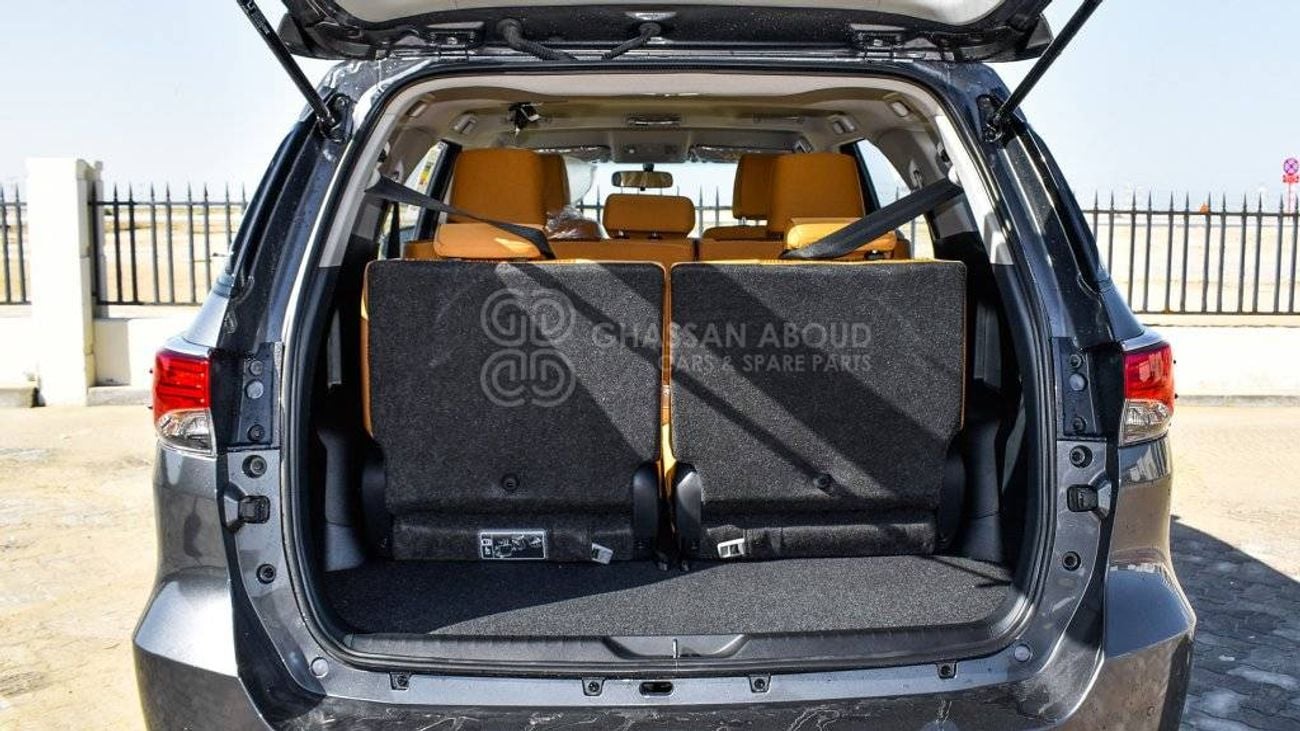 Toyota Fortuner 4.0L, Petrol, MY2024