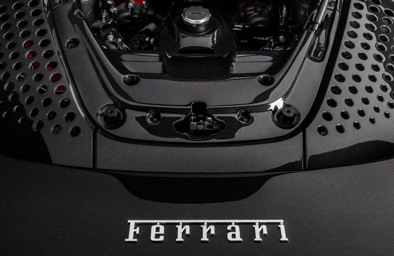 Ferrari SF90 Spider 4.0L V8 Twin-Turbocharged Engine + eMotor