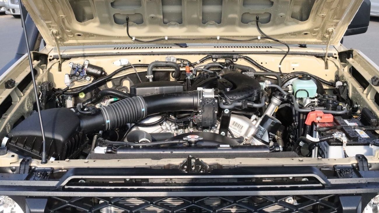 Toyota Land Cruiser Pick Up V Std 4.0L Single Cab Utility 4WD