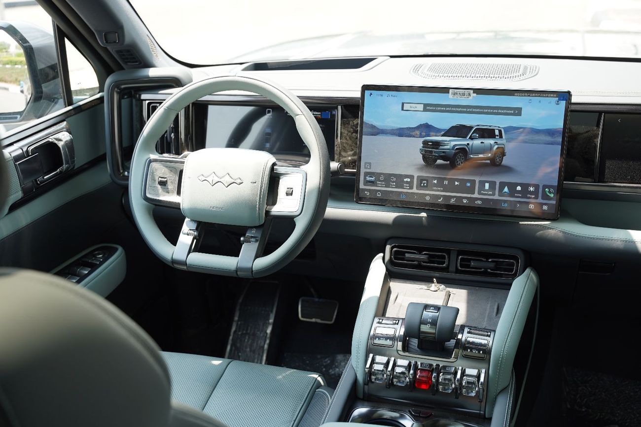 BYD Leopard 5 2025 BYD Leopard 5 Ultra Intelligent Drive Gray in Blue 0km