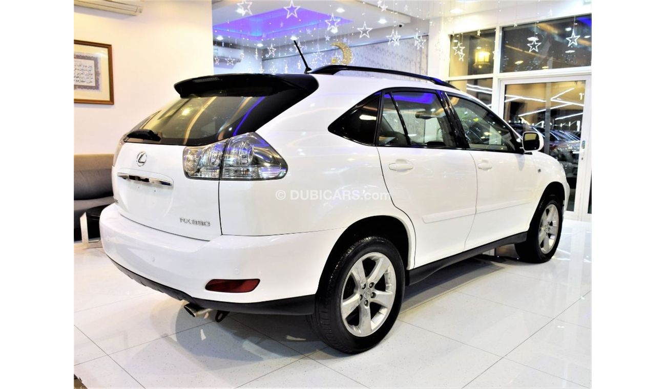 Lexus RX 330 Amazing Lexus RX 330 2005 Model!! in White Color! GCC Specs