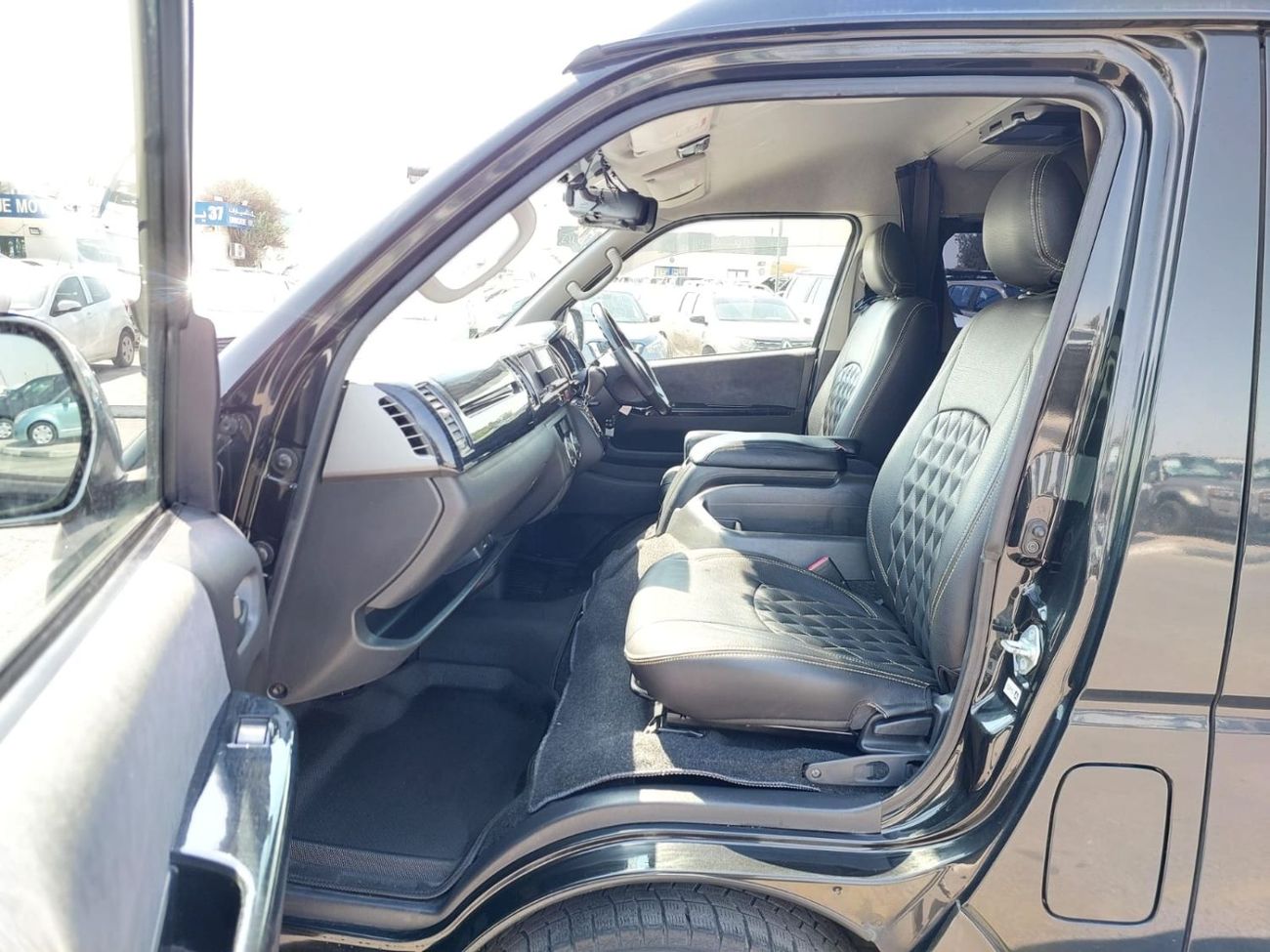 Toyota Hiace (RAMADAN OFFER) TOYOTA HIACE VAN RHD 2010 MODEL 2.7 L PETROL AUTOMATIC(PM20787)