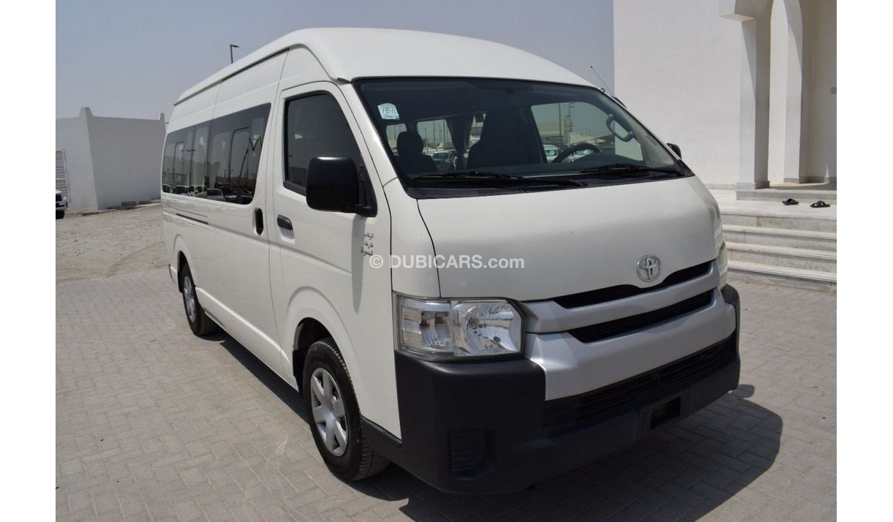 Toyota Hiace GL - High Roof LWB Toyota Hiace Highroof Bus GL 13 seater, Model:2017. Free of accident