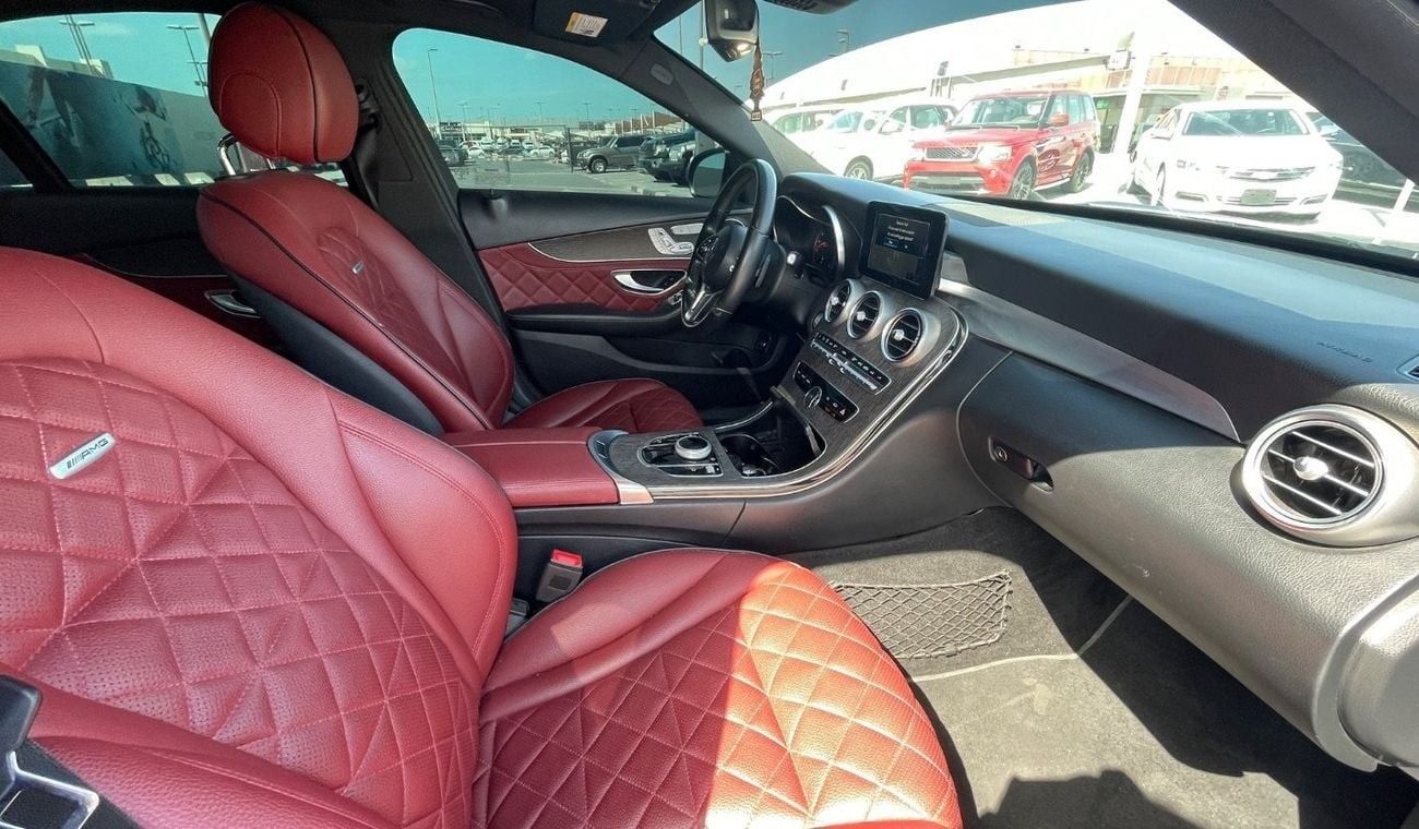 Mercedes-Benz C 300 Sport 2.0L (258 HP)