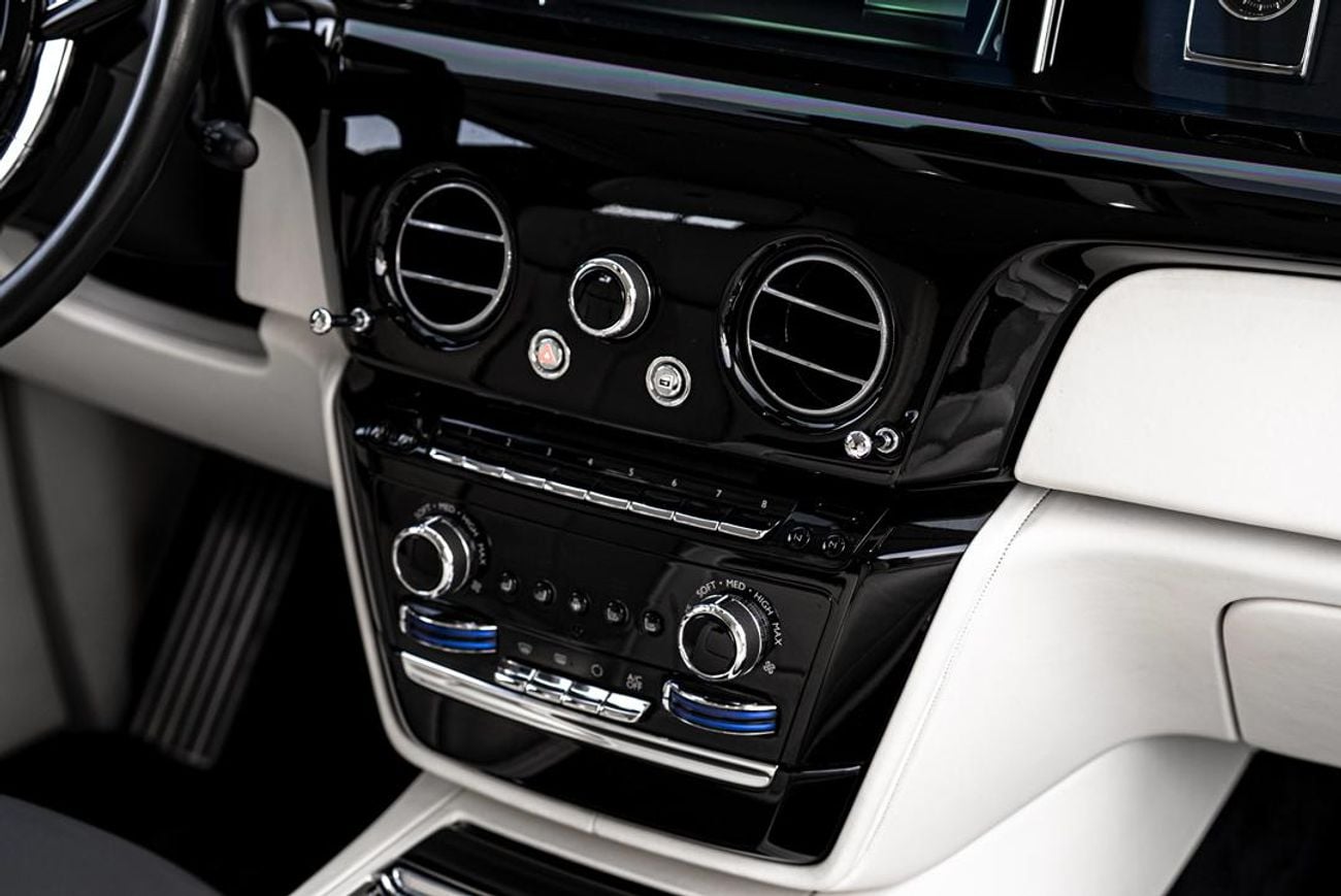 Rolls Royce Phantom SWB Full service history