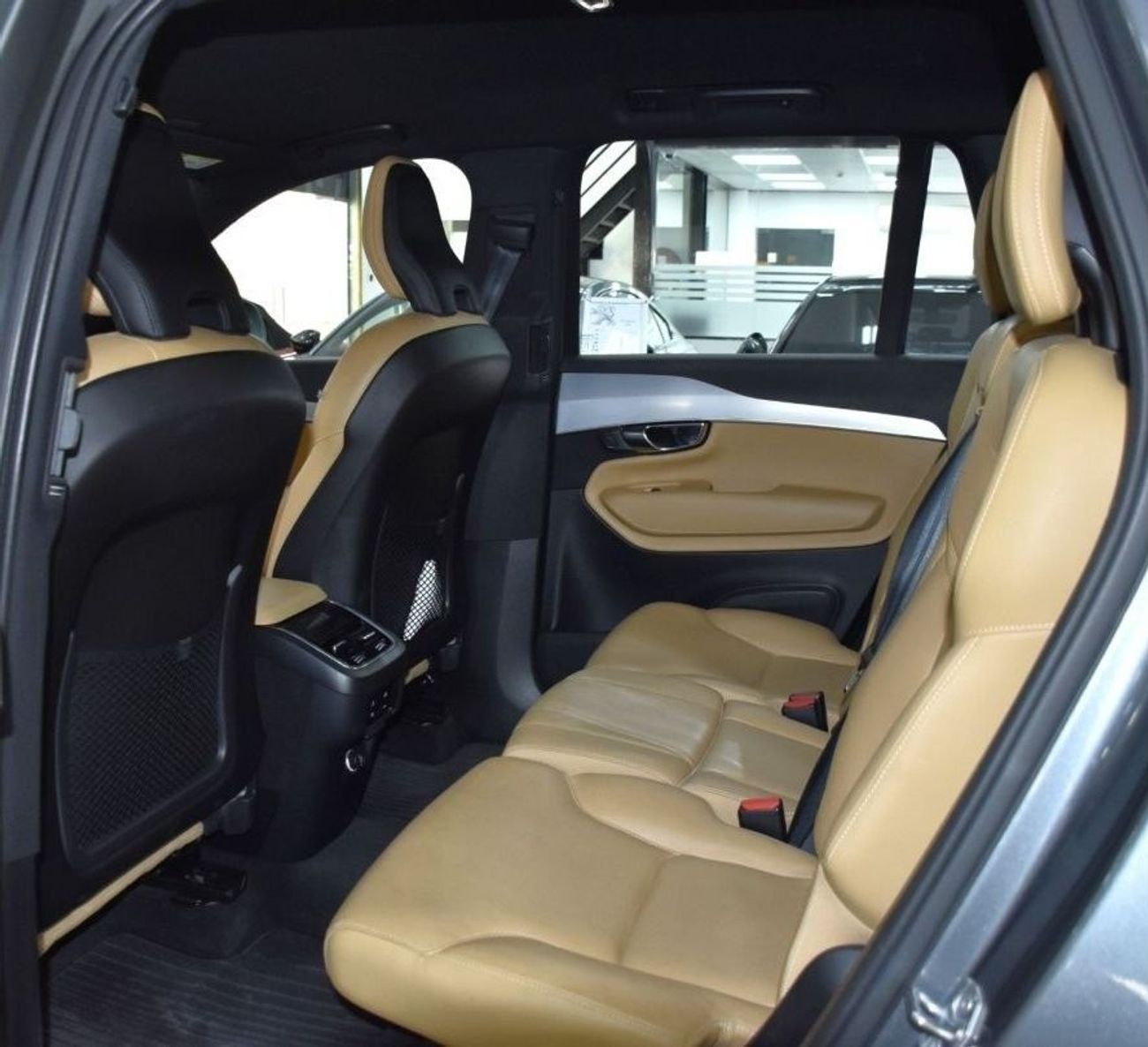 فولفو XC 90 EXCELLENT DEAL for our Volvo XC90 T5 AWD ( 2019 Model ) in Grey Color GCC Specs