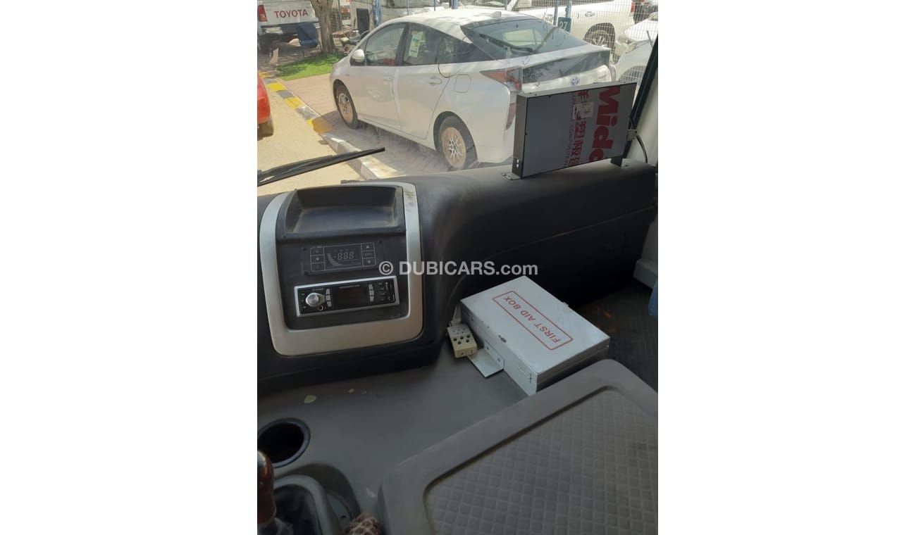 دايو SXC6720G باص مدرسى / 29 كرسي