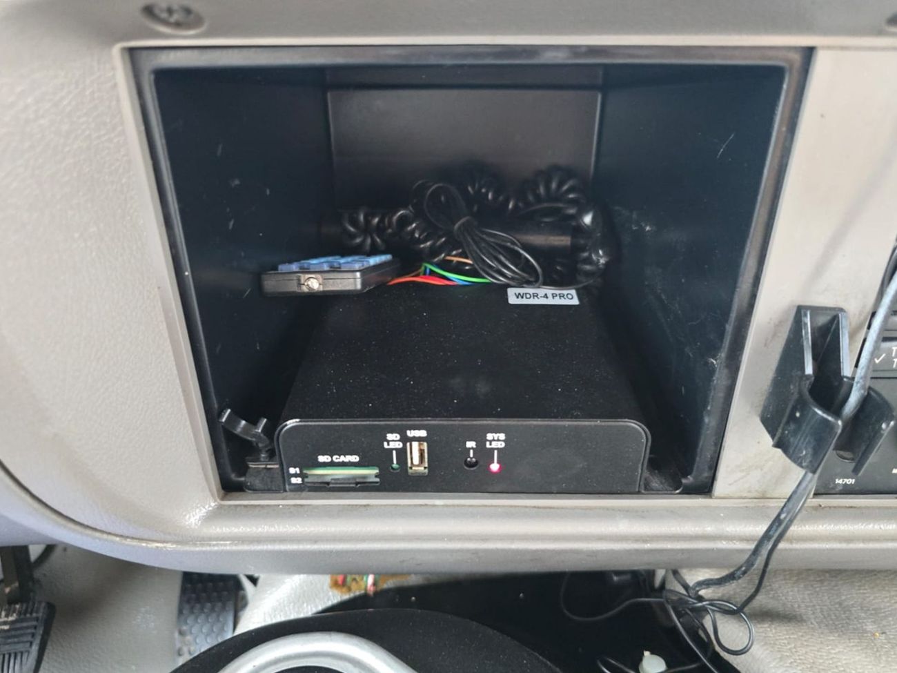 Toyota Coaster TOYOTA COASTER BUS LHD 2006 MODEL 4.0 L DIESEL MANUAL(PM000087)