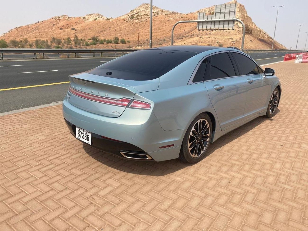 لينكولن MKZ 2014 HYBRID 2.0 UAE REGISTERED