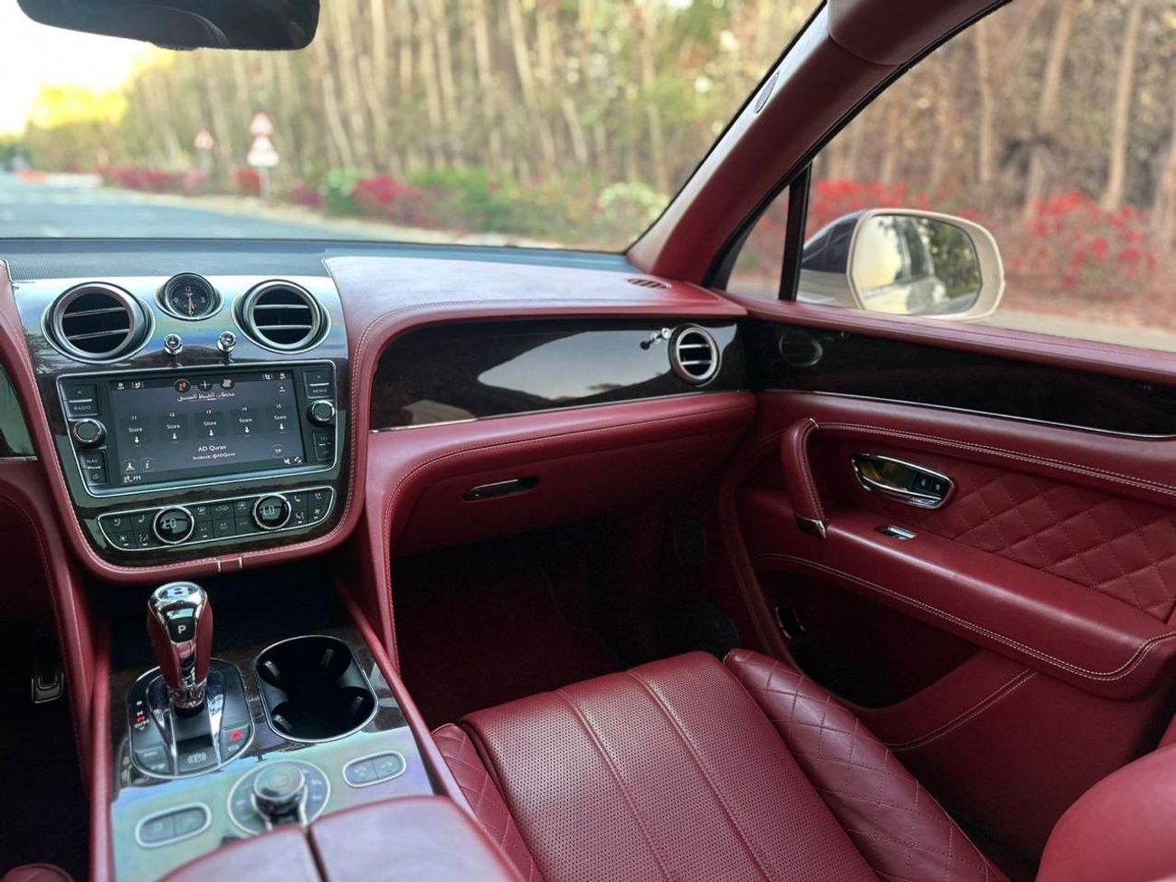بنتلي بينتايجا SIGNATURE Bentayga 4.0T