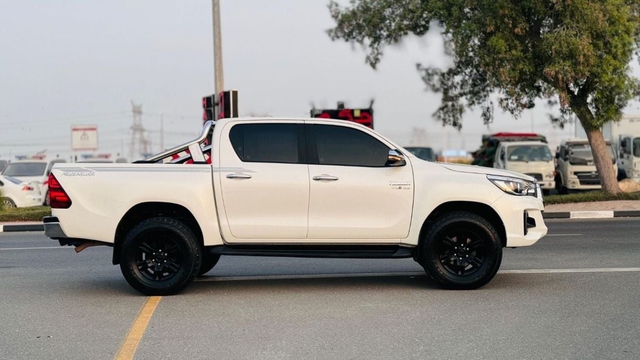 Toyota Hilux PREMIUM CONDITION | IRON ROLL BAR | RHD | 2017 | 2.8L DIESEL | ELECTRIC SEAT