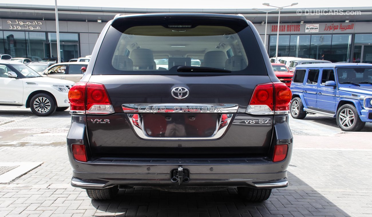 Toyota Land Cruiser VX.R V8 5.7