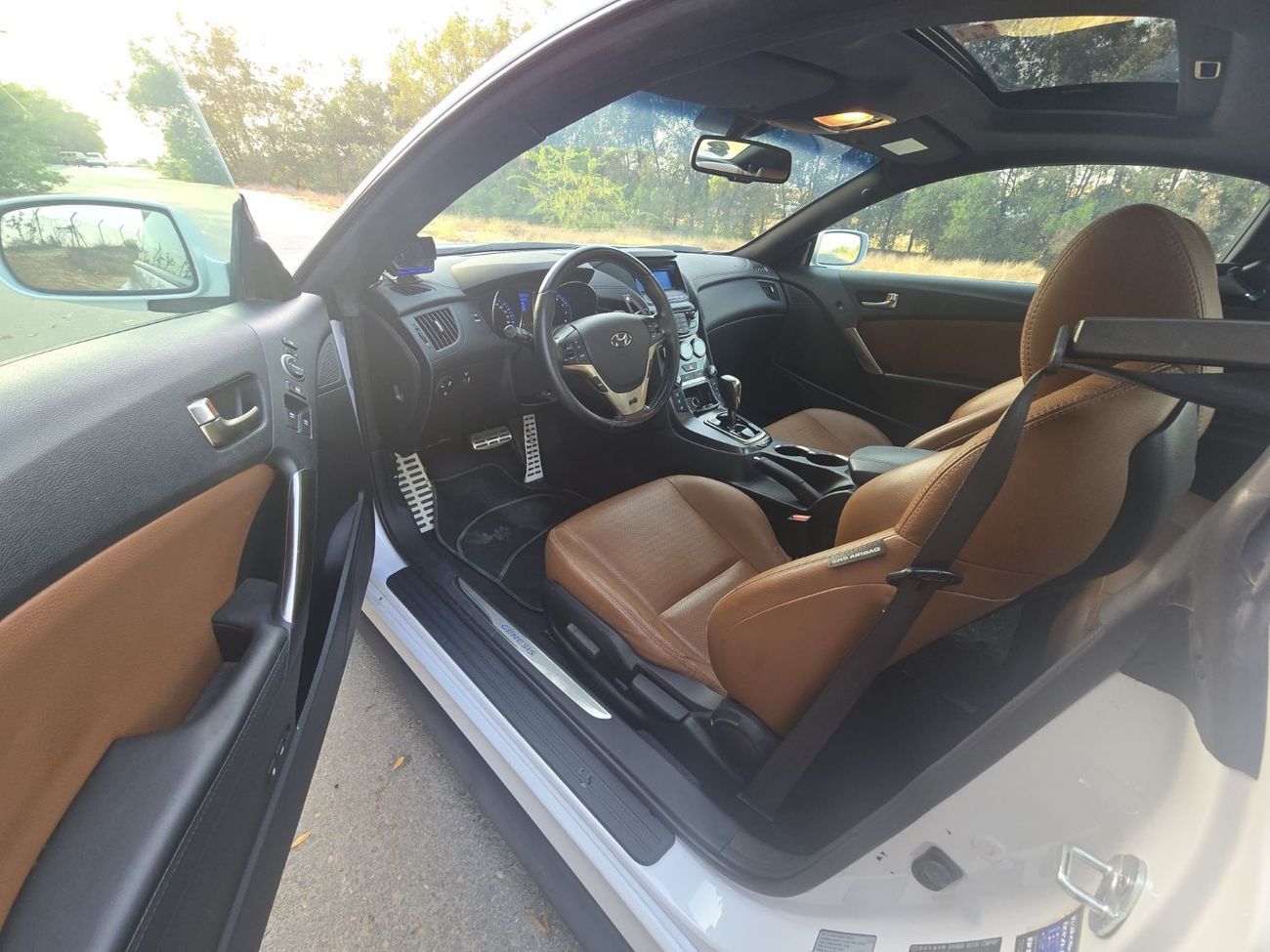 Hyundai Genesis HYUNDAI GENESIS V4 TURBO 2016 KOREAN FULL OPITION // PERFECT CONDITION