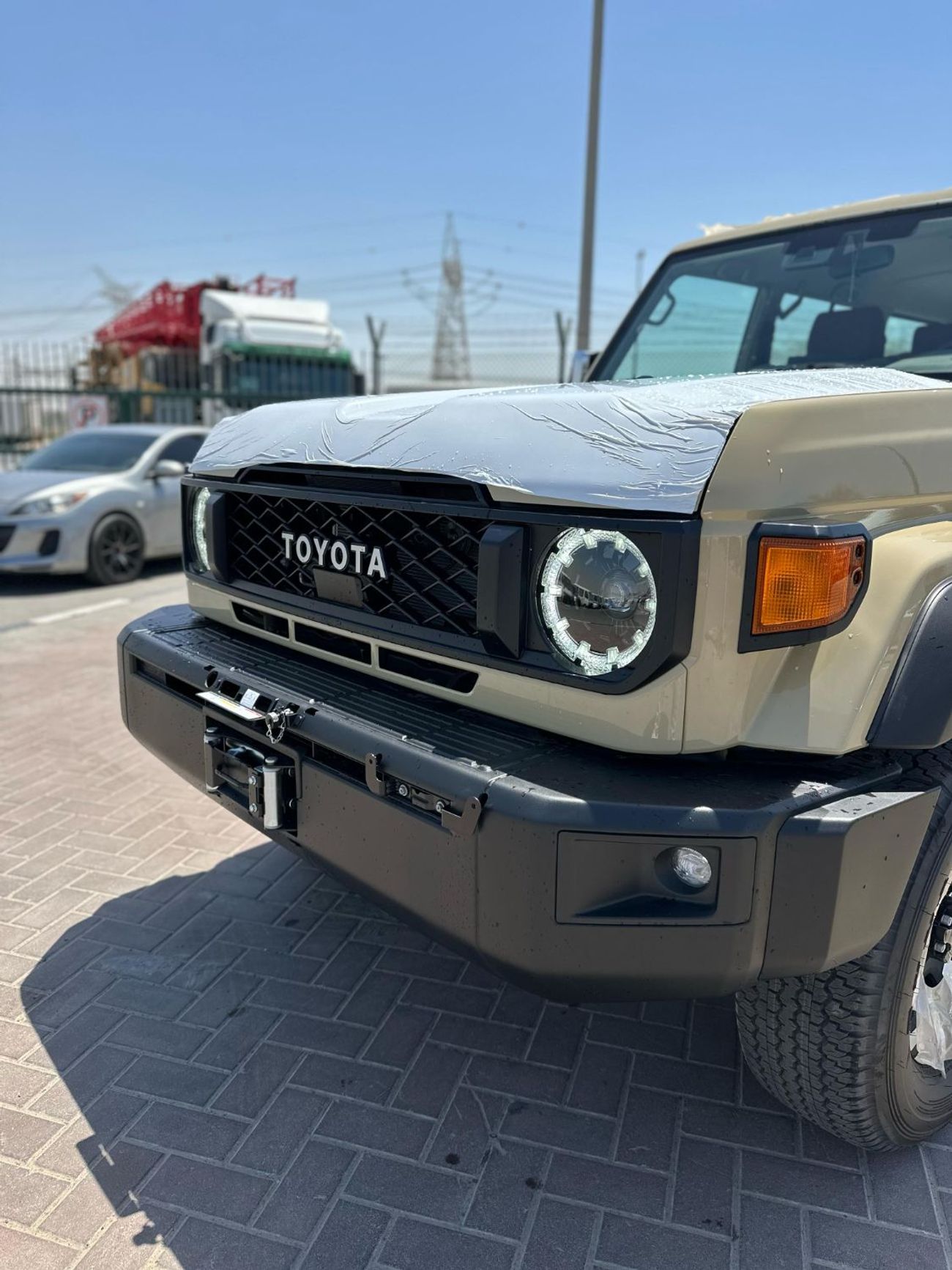 تويوتا لاند كروزر 70 هاردتوب ديزل خمس ابواب