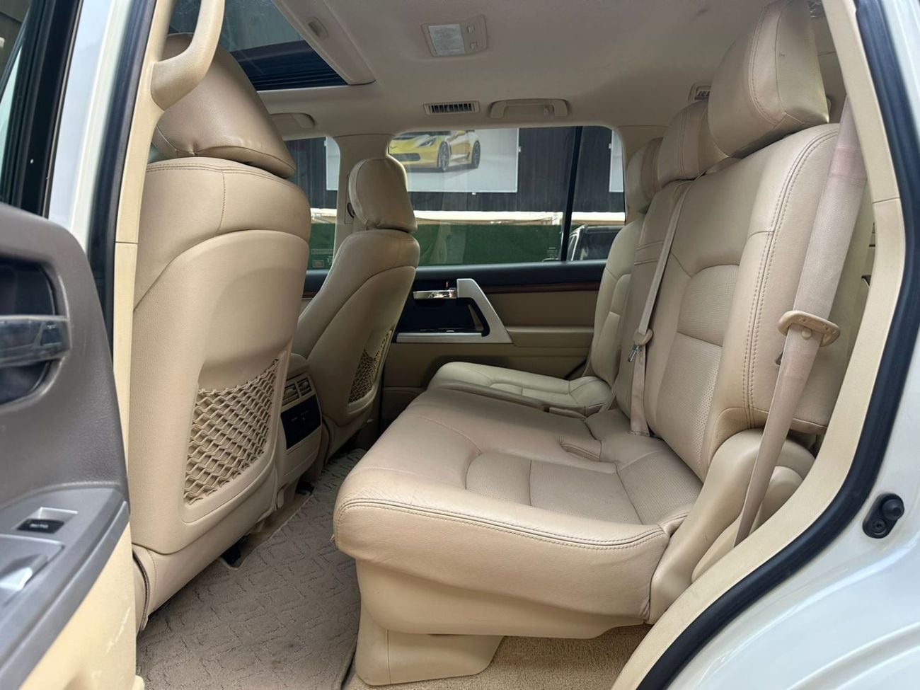 Toyota Land Cruiser VXR 4.6L 4WD