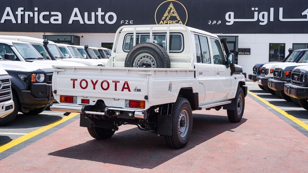 تويوتا لاند كروزر بيك أب 70 TOYOTA LC 79 DC 2.8 DIESEL MT 2026
