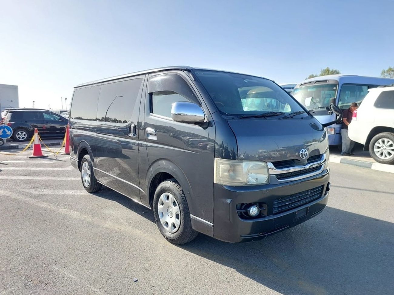 Toyota Hiace TOYOTA HIACE VAN RHD 2007 MODEL 2.0 L PETROL AUTOMATIC(PM55176)
