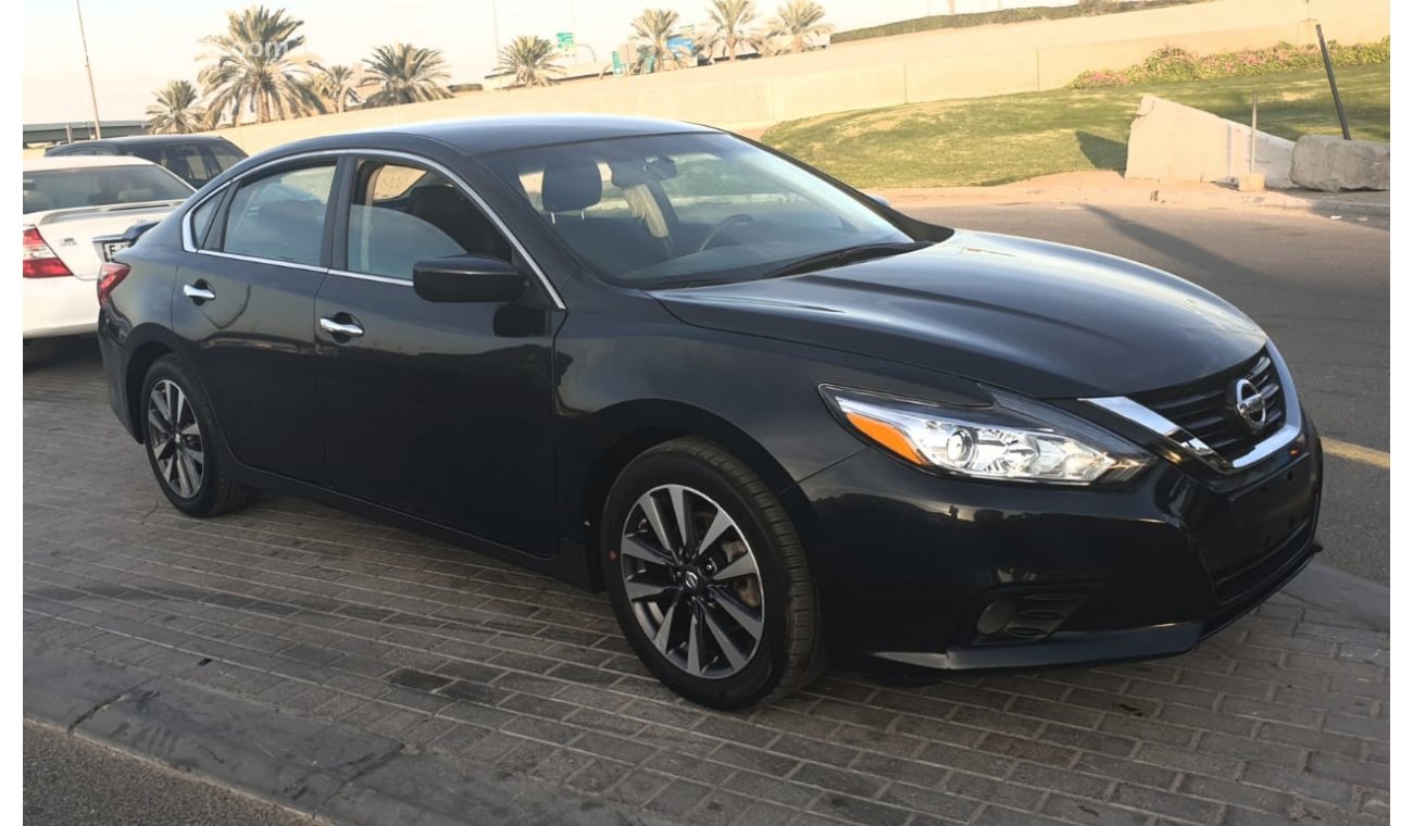 Nissan Altima FULL  OPTION