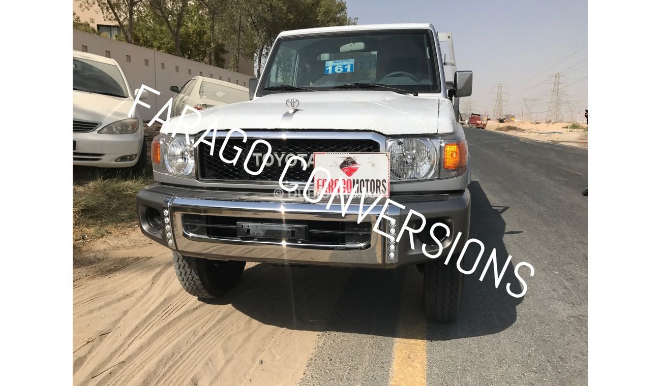 Toyota Land Cruiser Pick Up GRJ79 6x6