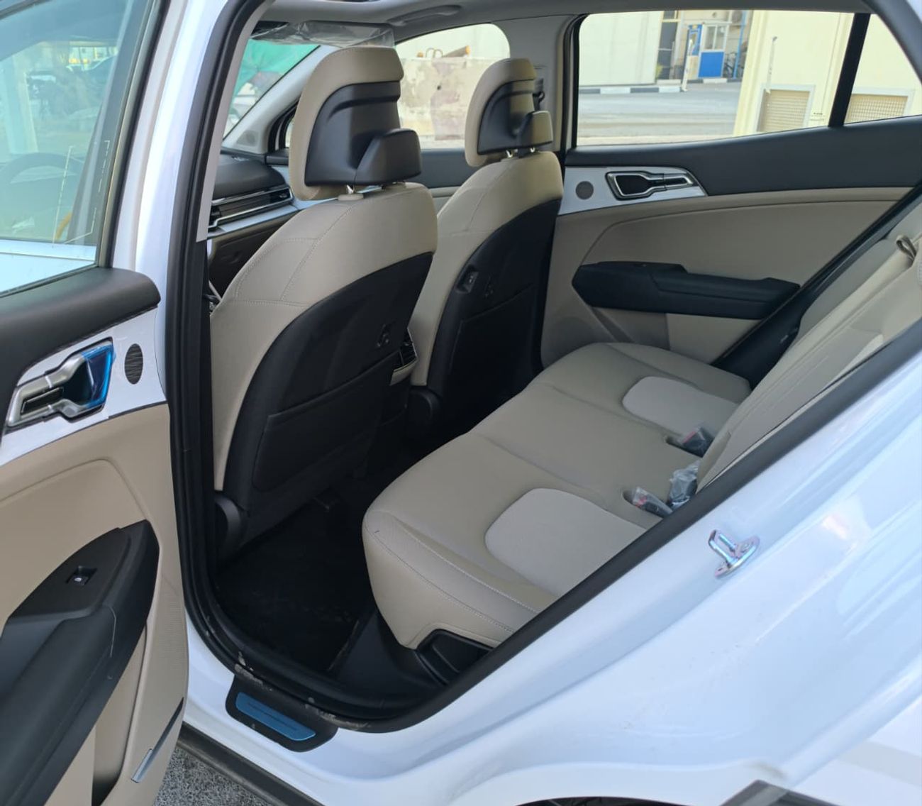 Kia Sportage 2.0L MPI LX (FWD)