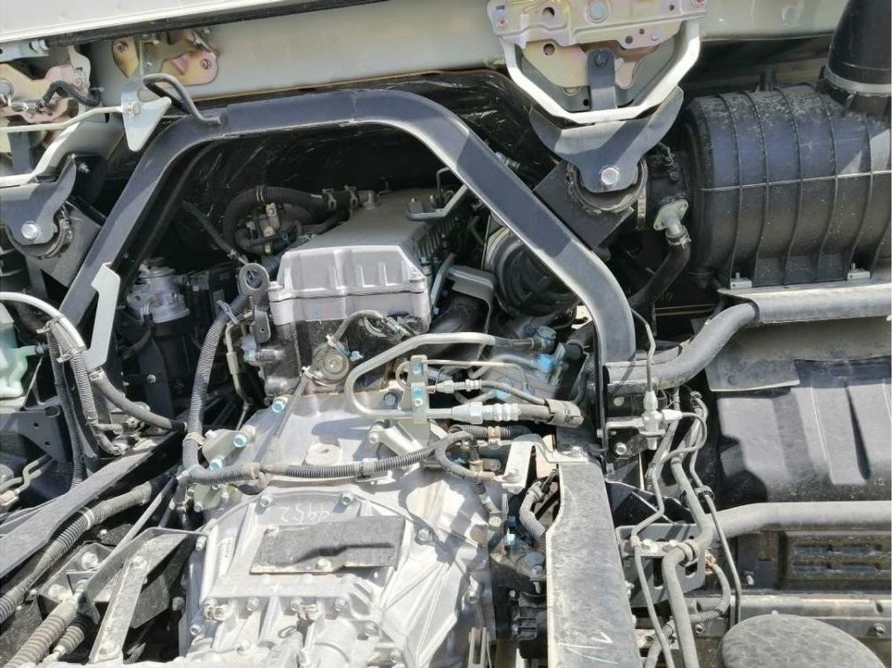 Isuzu FRR 11 ton  chassis