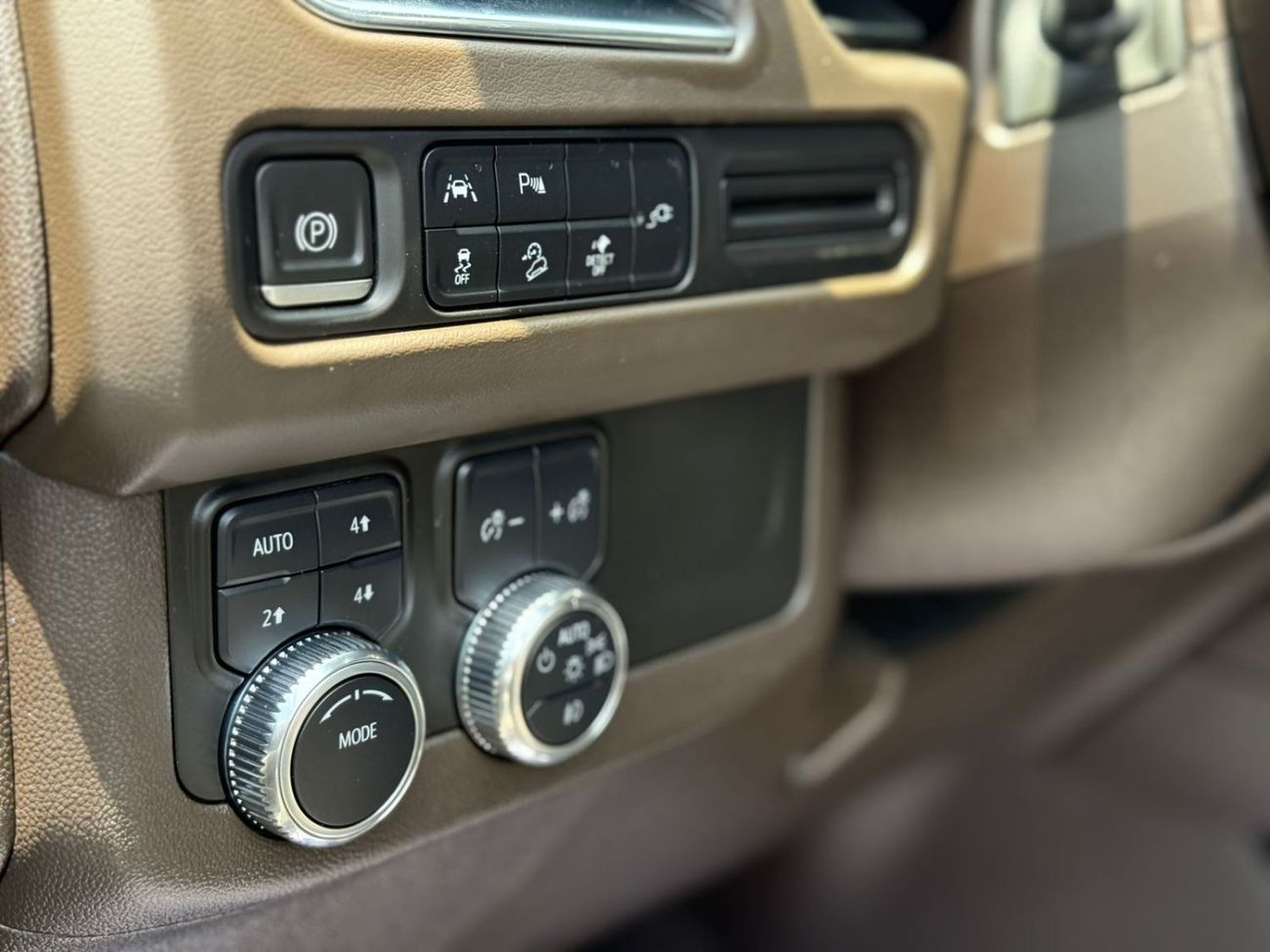 GMC Yukon 6.2 V8 Denali (AWD)