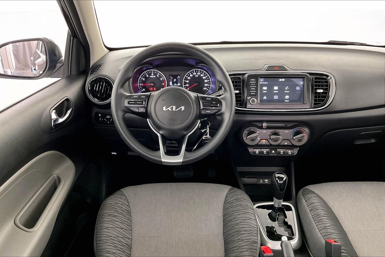 ميتسوبيشي اتراج GLX Mid | ضمان مجاني لمدة عام | 0 دفعة أولى