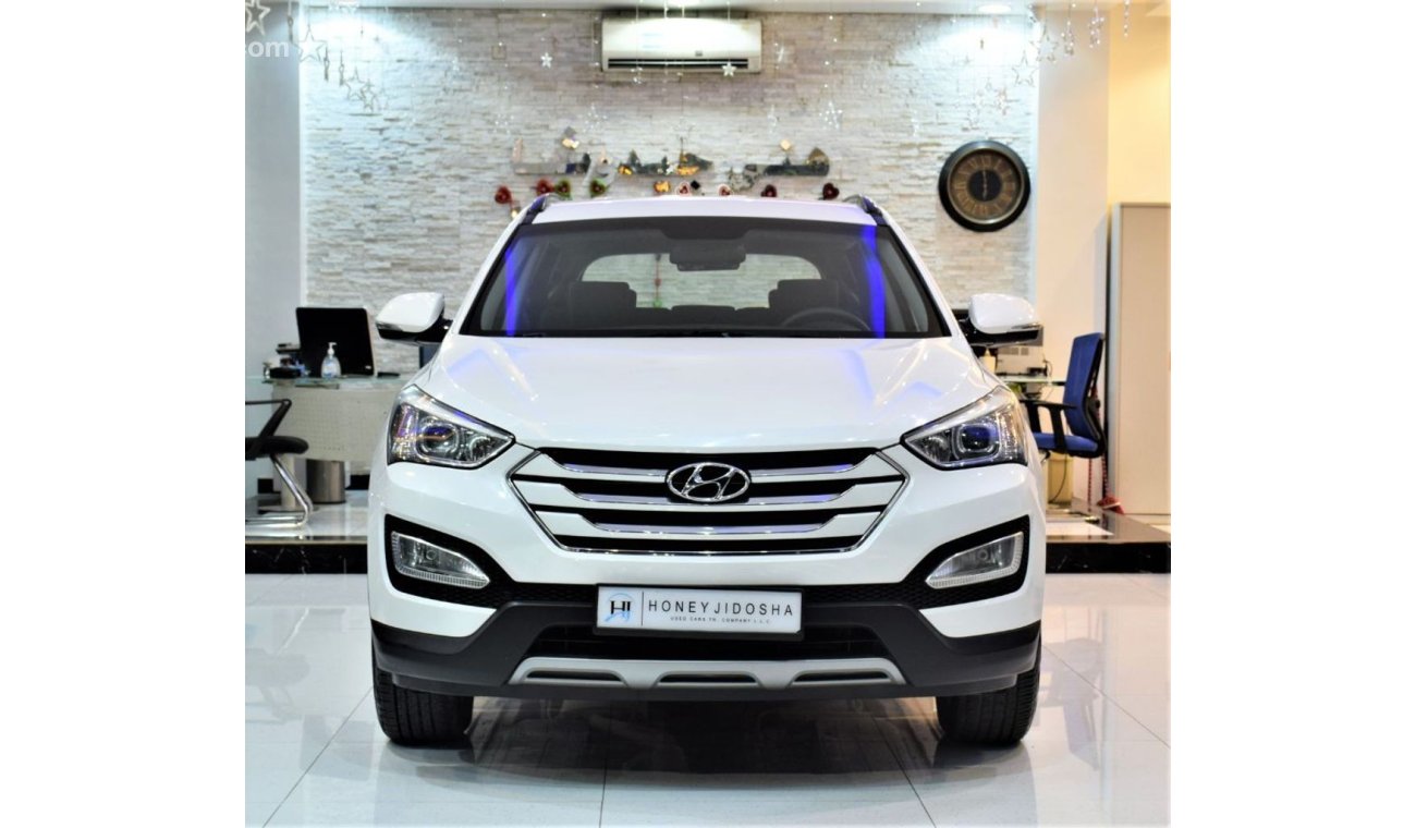 هيونداي سانتا في EXECELLENT DEAL for this Hyundai SantaFe 2016 Model!! in White Color! GCC Specs