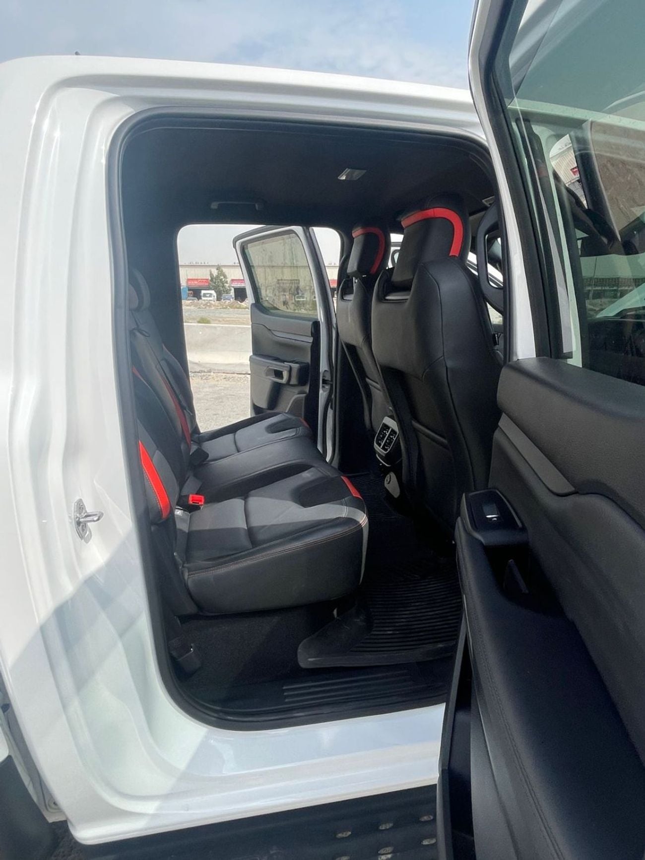 Ford Ranger RAPTOR RIGHT HAND DRIVE ONLY FOR EXPORT PETROL  3.0 LITER
