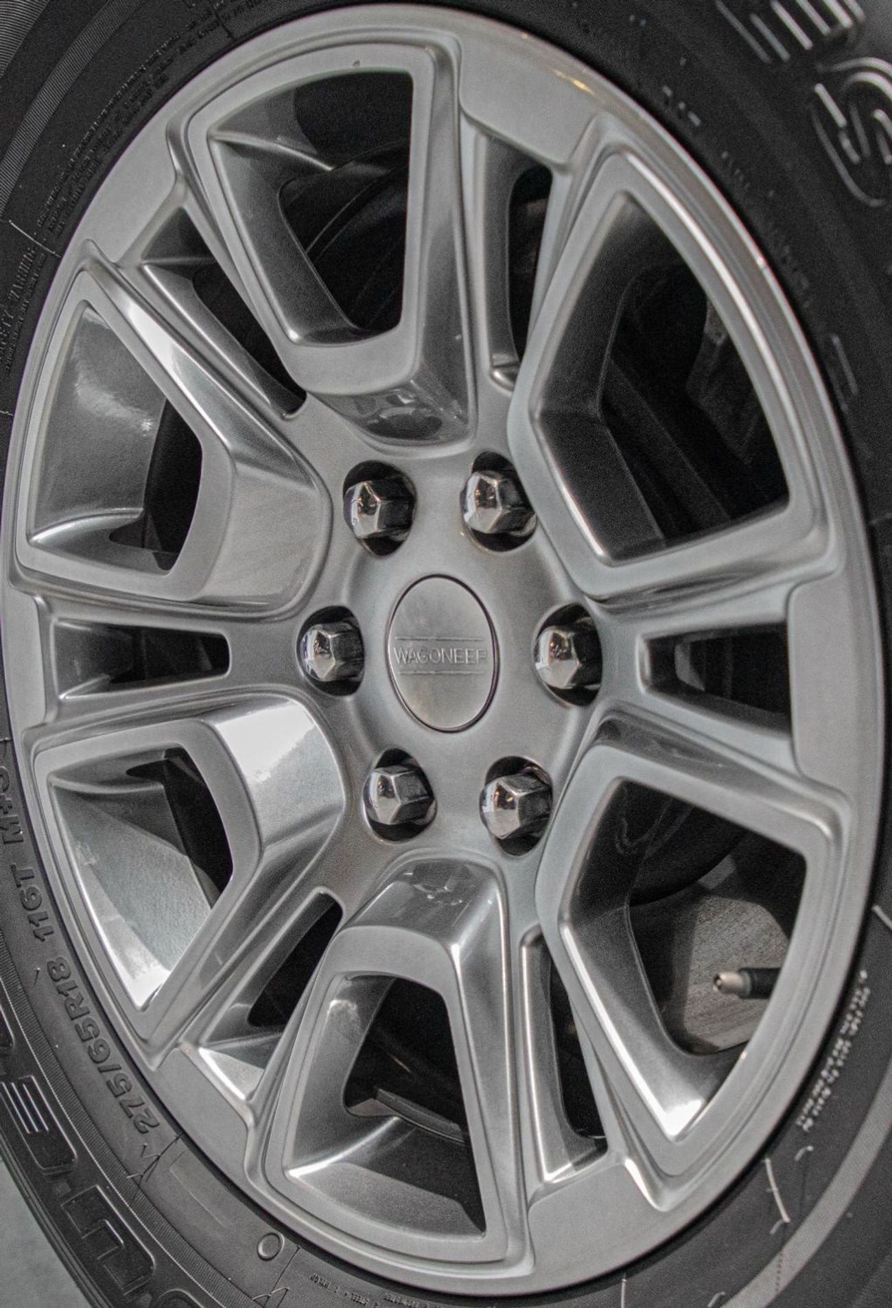 جيب جراند واجونير 3.0T 4WD