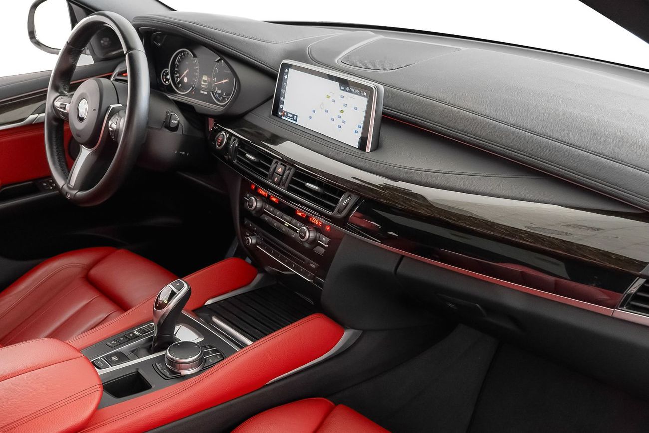 BMW X6 2019 BMW X6 xDrive35i M-Sport / AGMC Maintained