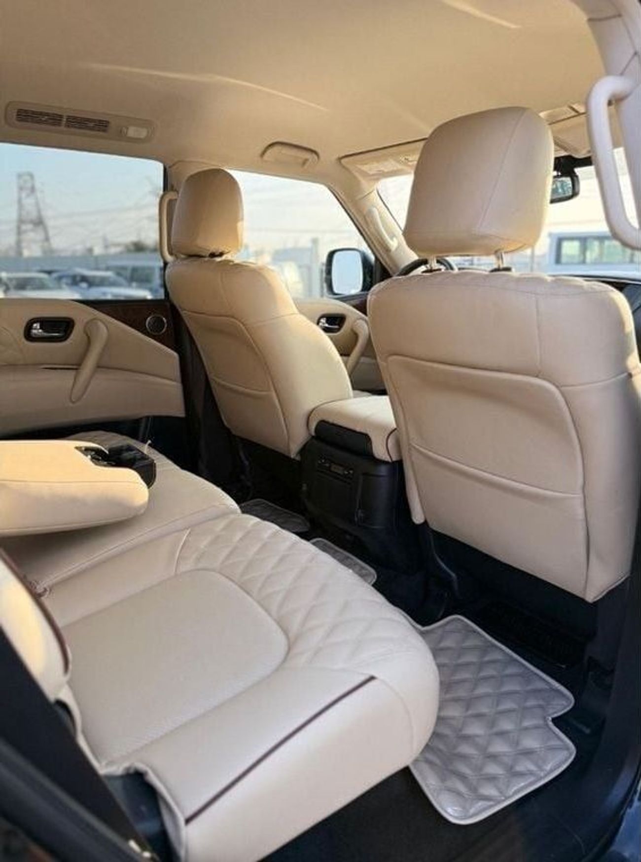 Nissan Armada Nissan Armada 4WD