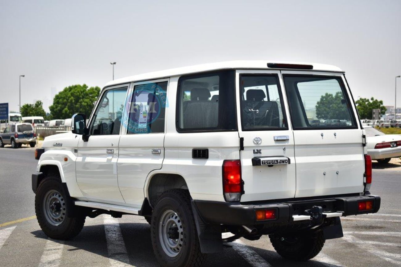 Toyota Land Cruiser 70 76 LX 2.8L Diesel 4WD 5 Seater Manual